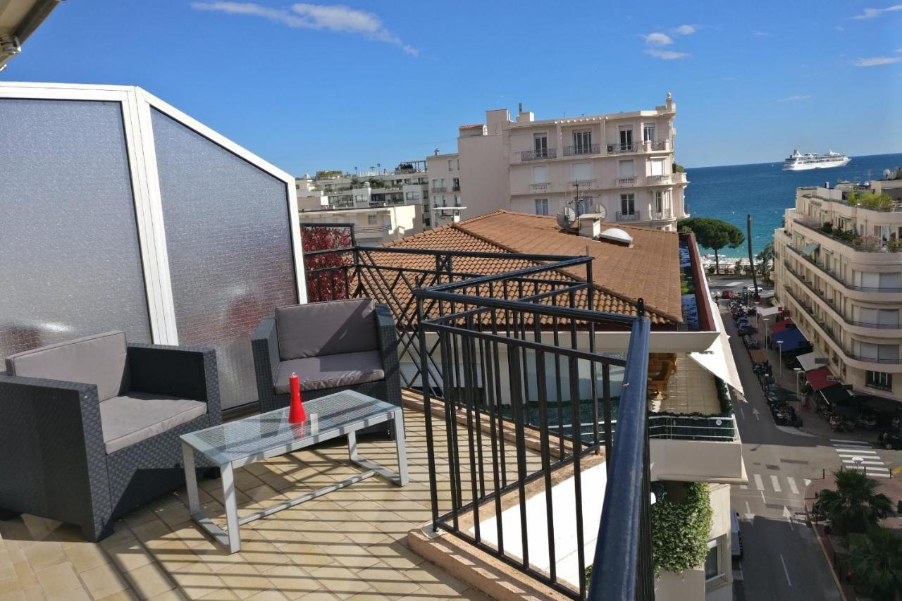 Nice Apartment Last Floor With Terrace And Clear View On The Sea Cannes Esterno foto